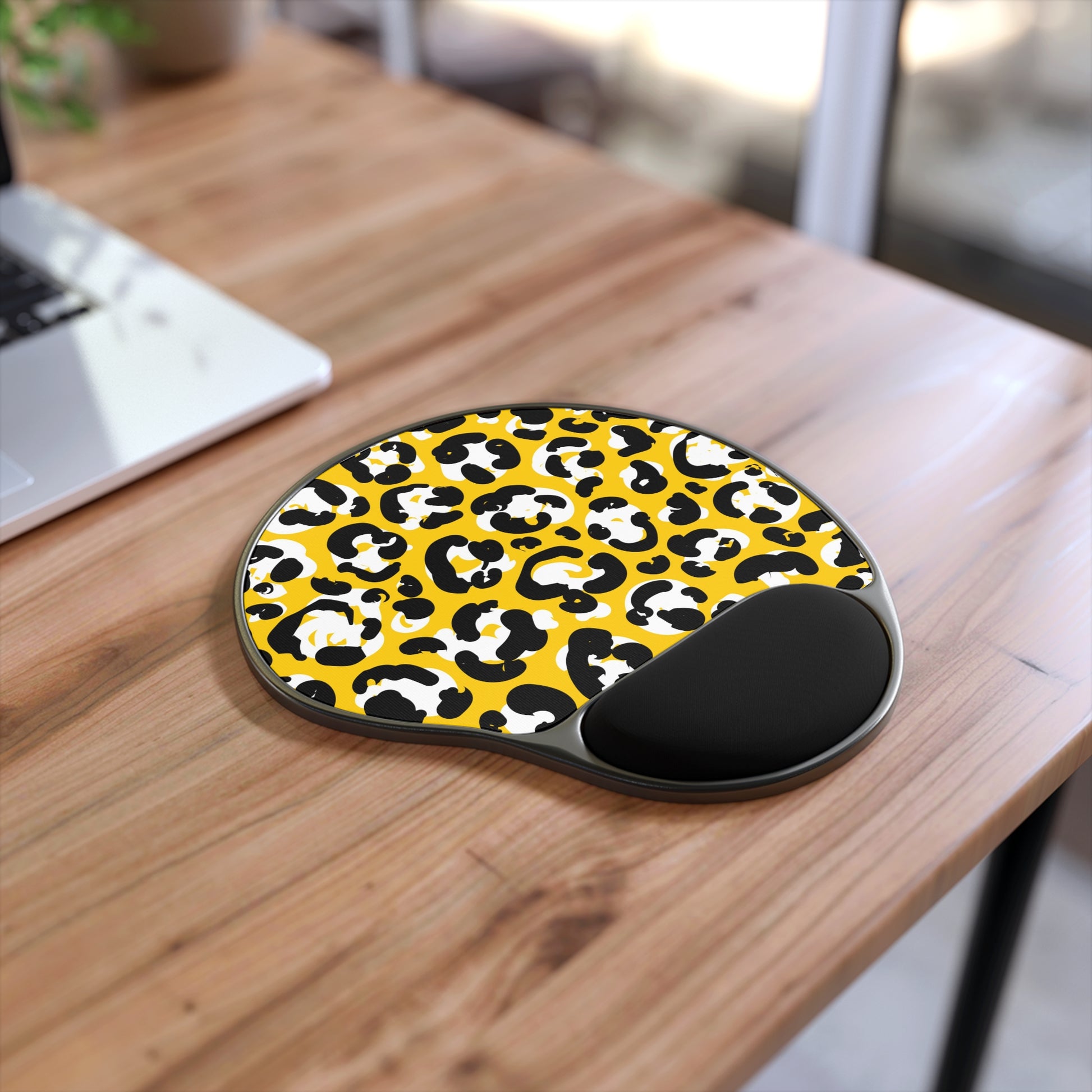 Vibrant Leopard Print Mouse Pad with Wrist Rest - Office Decor, Computer Accessory, Ergonomic Gift, Animal Print Lover, Home Office [...]