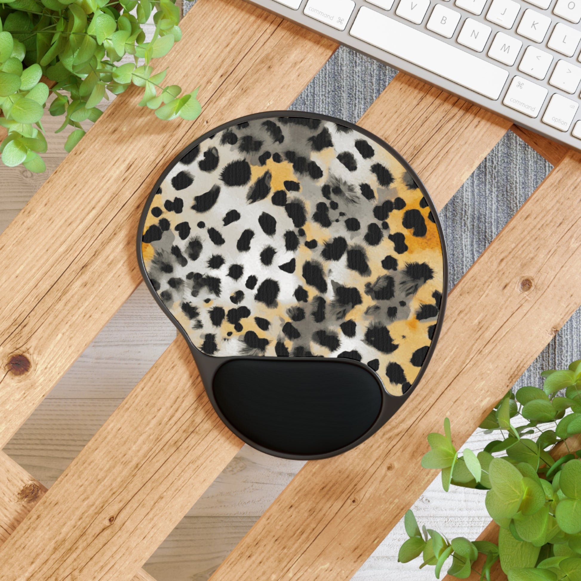 Stylish Leopard Print Mouse Pad with Wrist Rest, Desk Decor, Office Gift, Computer Accessory, Productivity Must-Have
