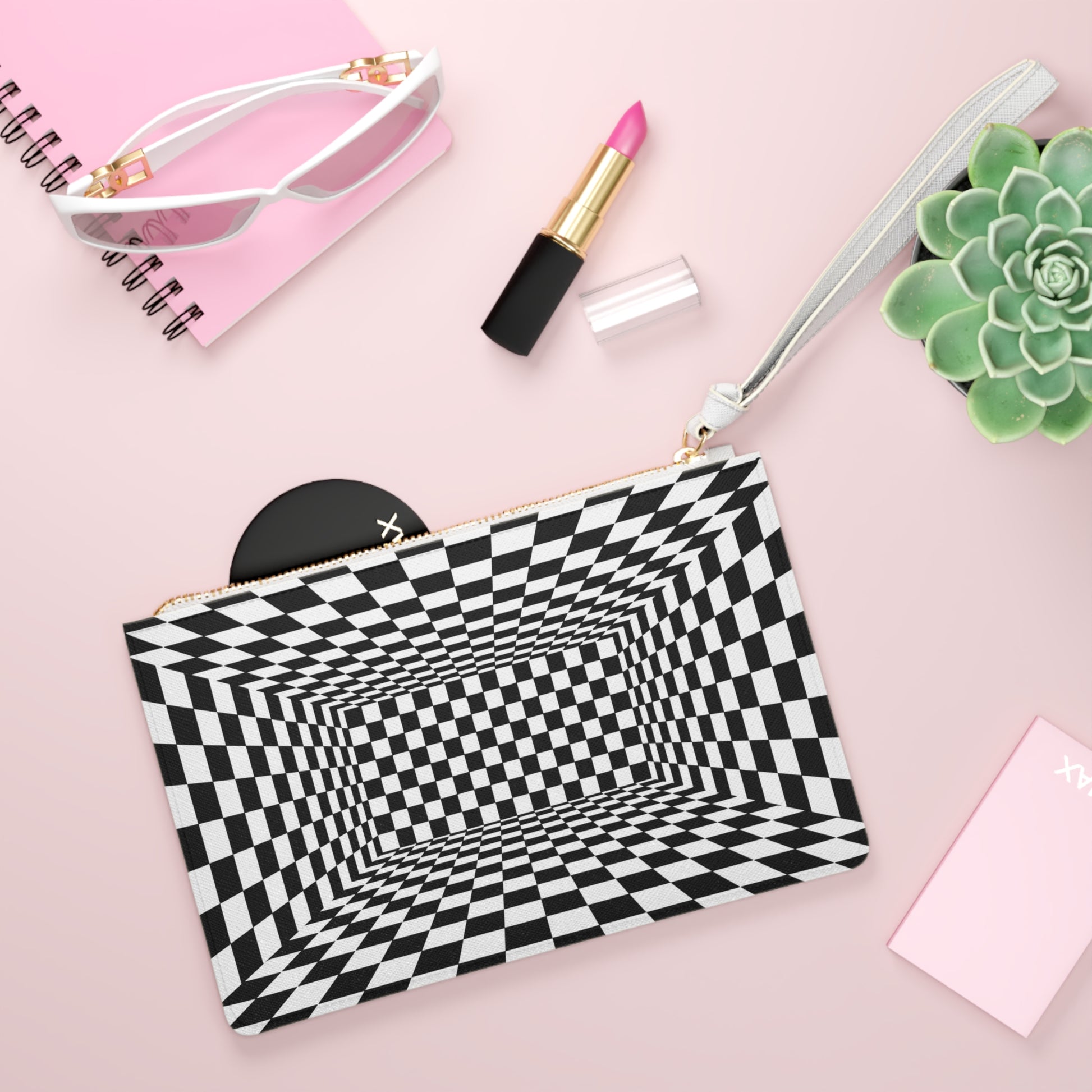 Optical Illusion Clutch Bag | Trendy Checkered Handbag for Unique Style | Perfect Gift for Fashion Lovers | Black and White Design