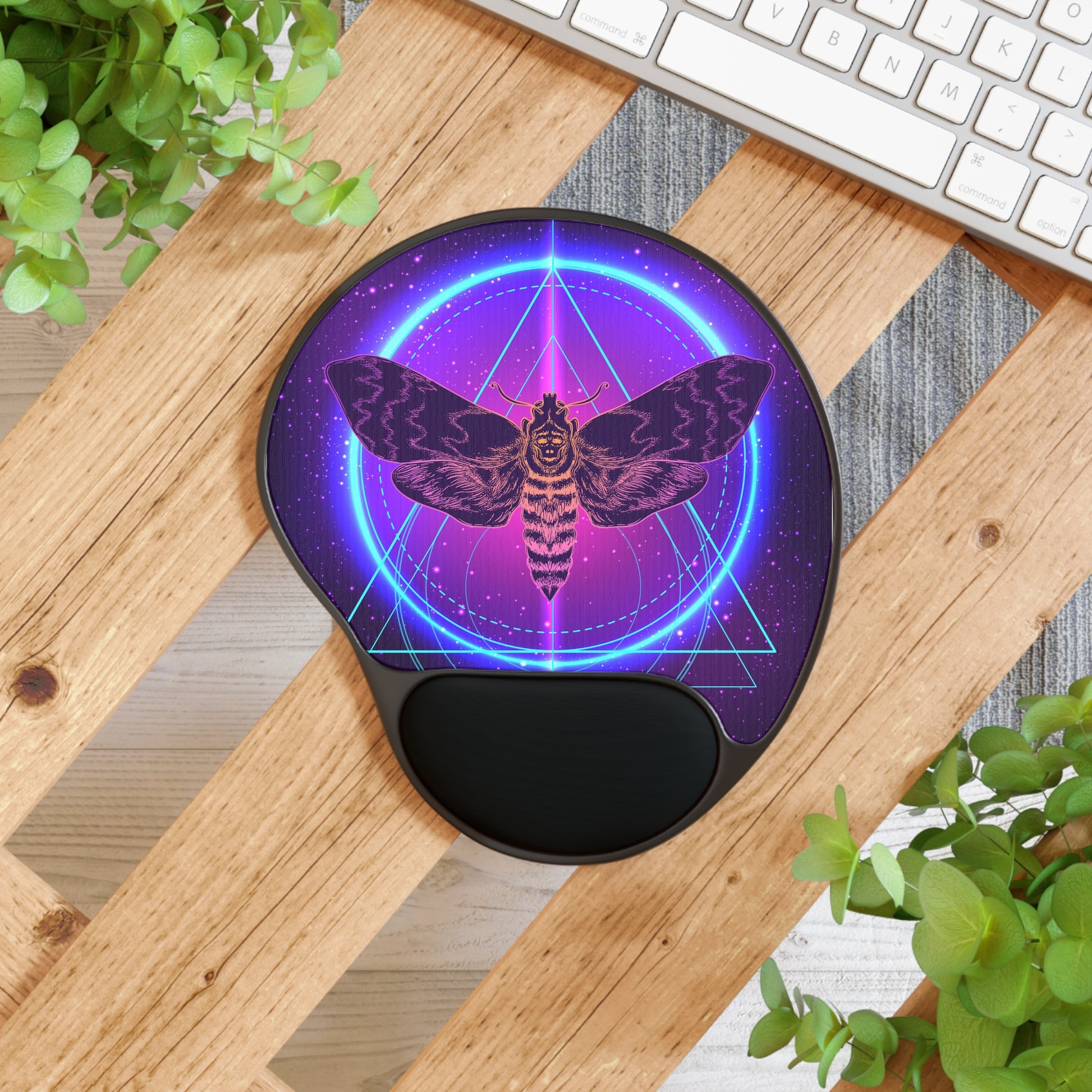Chic Butterfly Mouse Pad with Wrist Rest - Ergonomic Desk Accessory, Gamer Gift, Home Office Decor, Modern Workspace Essentials