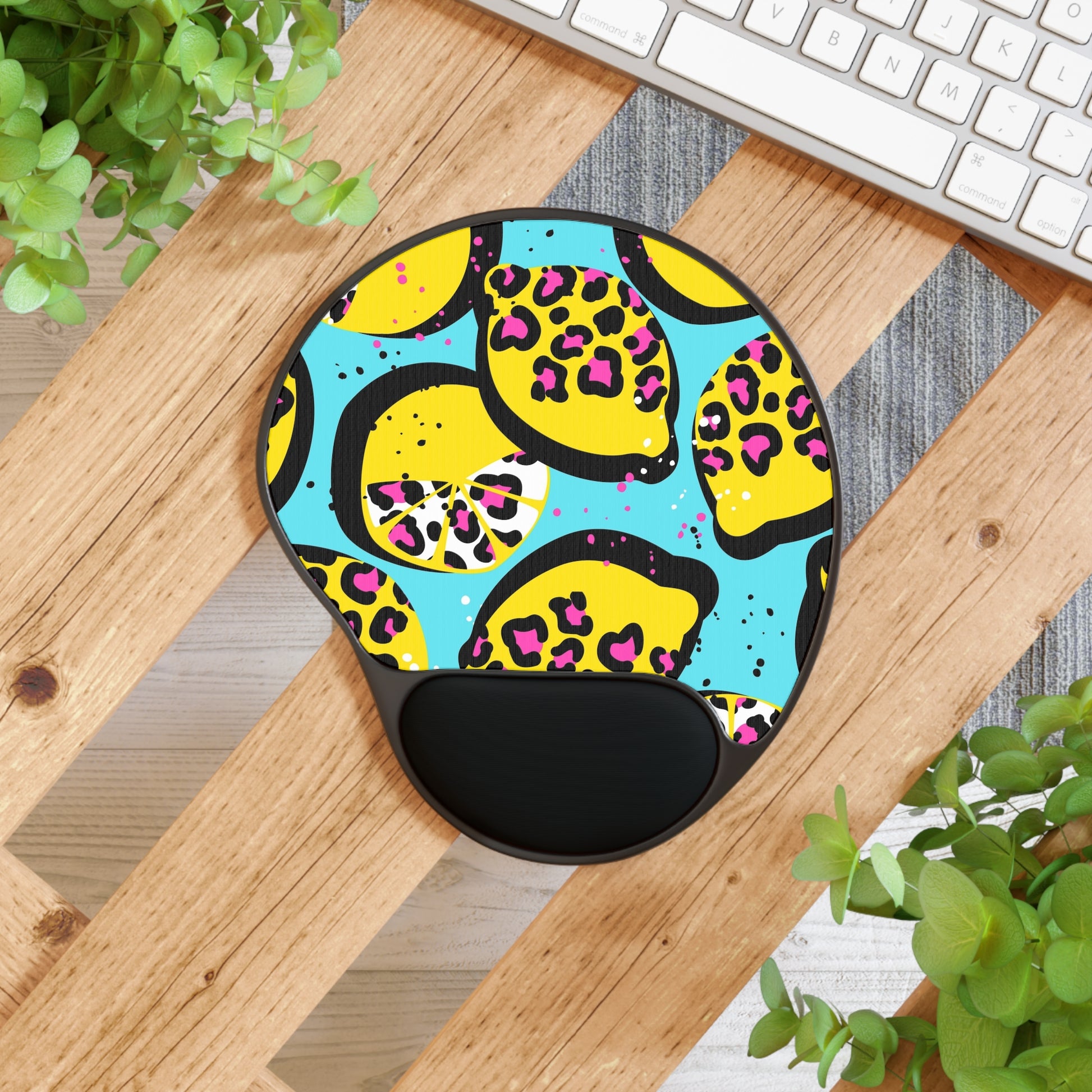 Vibrant Leopard Lemon Mouse Pad with Wrist Rest, Colorful Desk Accessory, Fun Office Gift, Gamer Mouse Mat, Bright Decor for Home Office