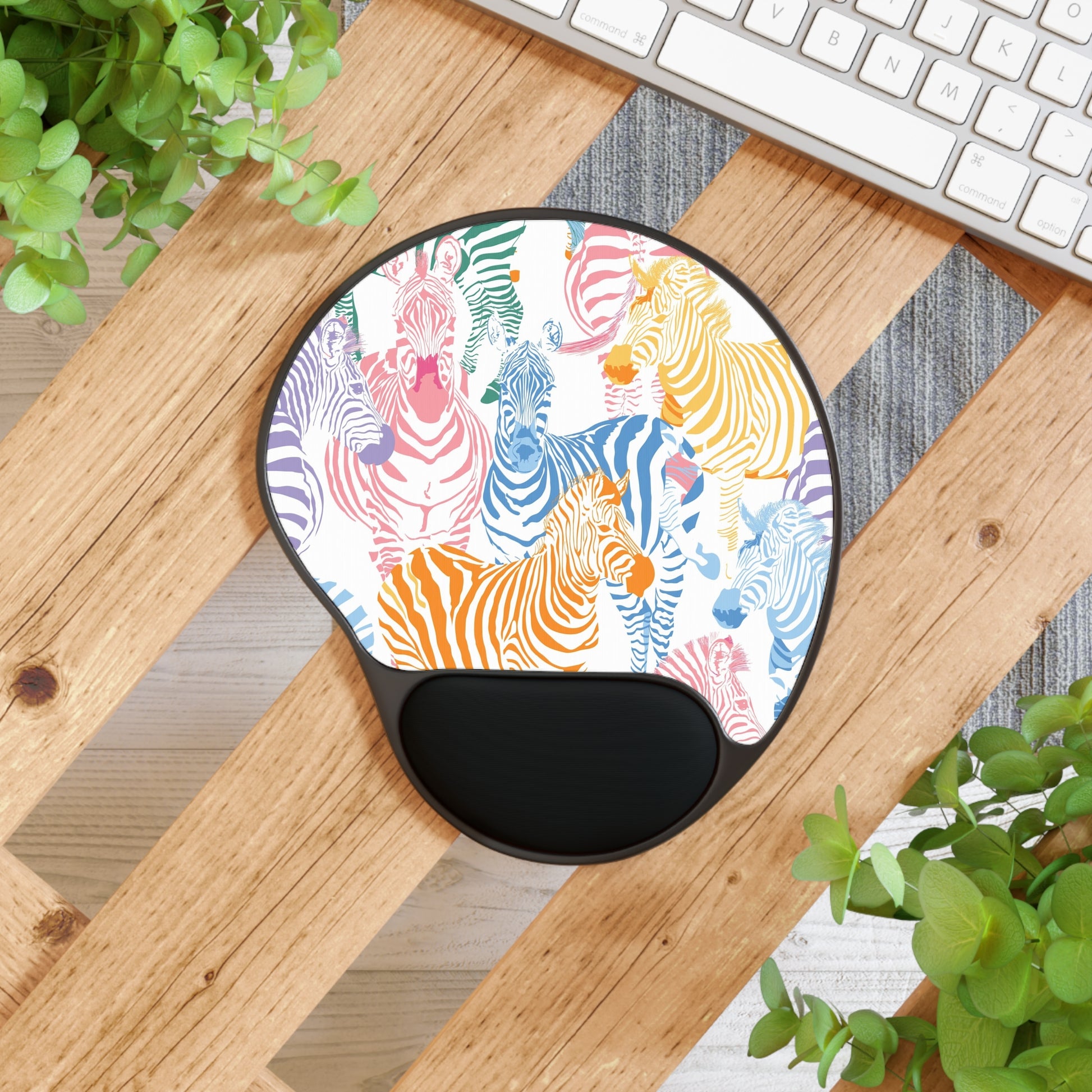 Colorful Zebra Print Mouse Pad with Wrist Rest for Stylish Office Comfort, Ergonomic Gaming Mat, Cute Desk Accessory, Animal Lover [...]
